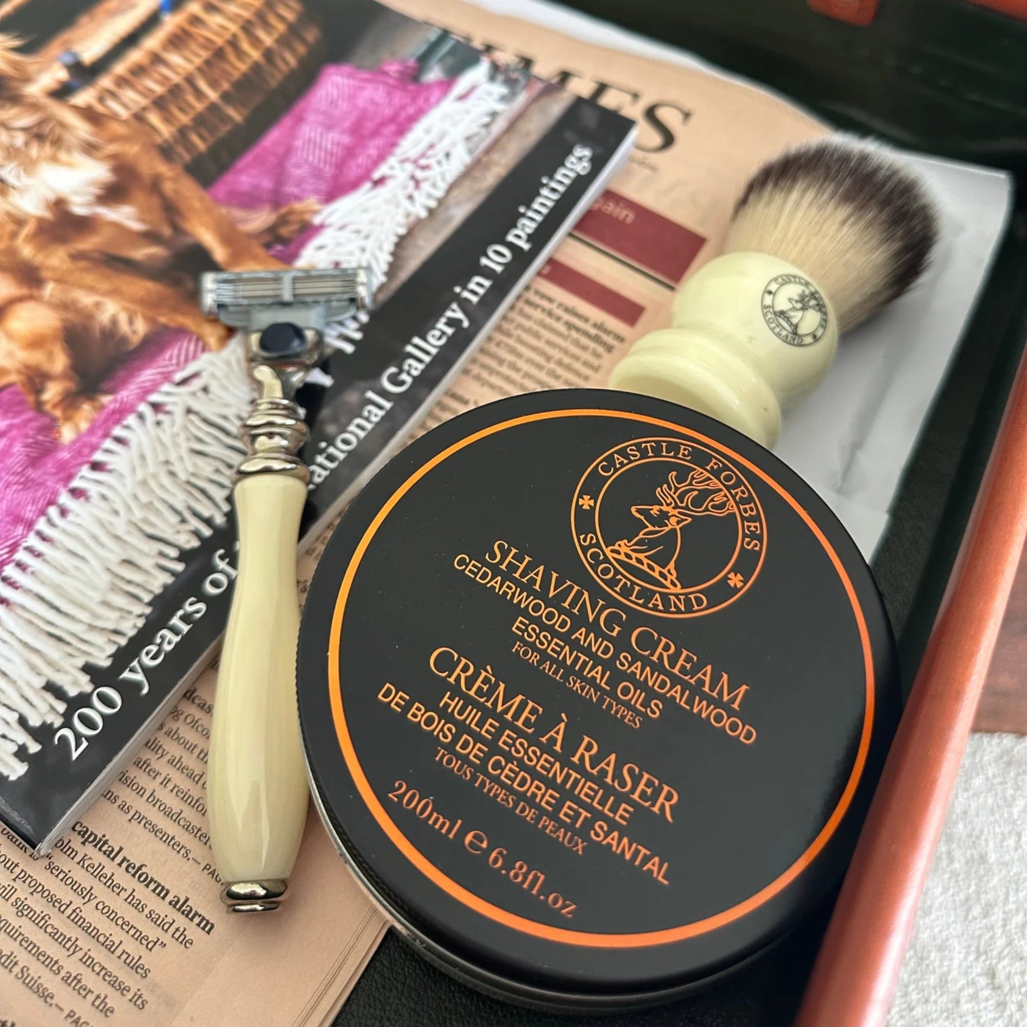 Luxury Shave Cream, Cedarwood & Sandalwood Essential Oil, 6.8 fl.oz / 200ml - Perma Brands Canada