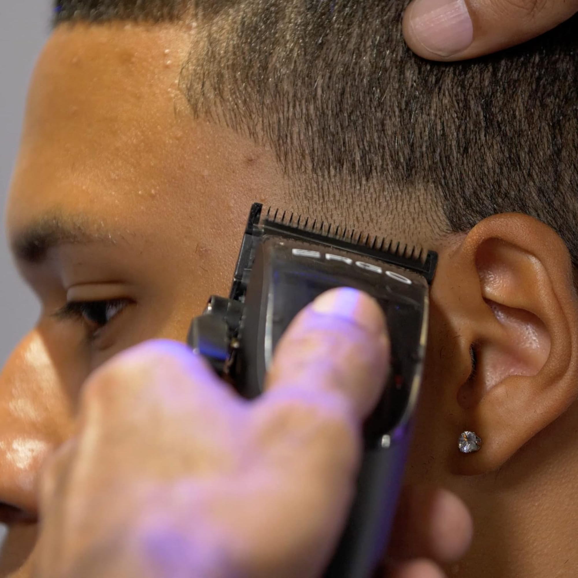 StyleCraft Mag Ergo Linear Clipper - BarberSupplies Canada