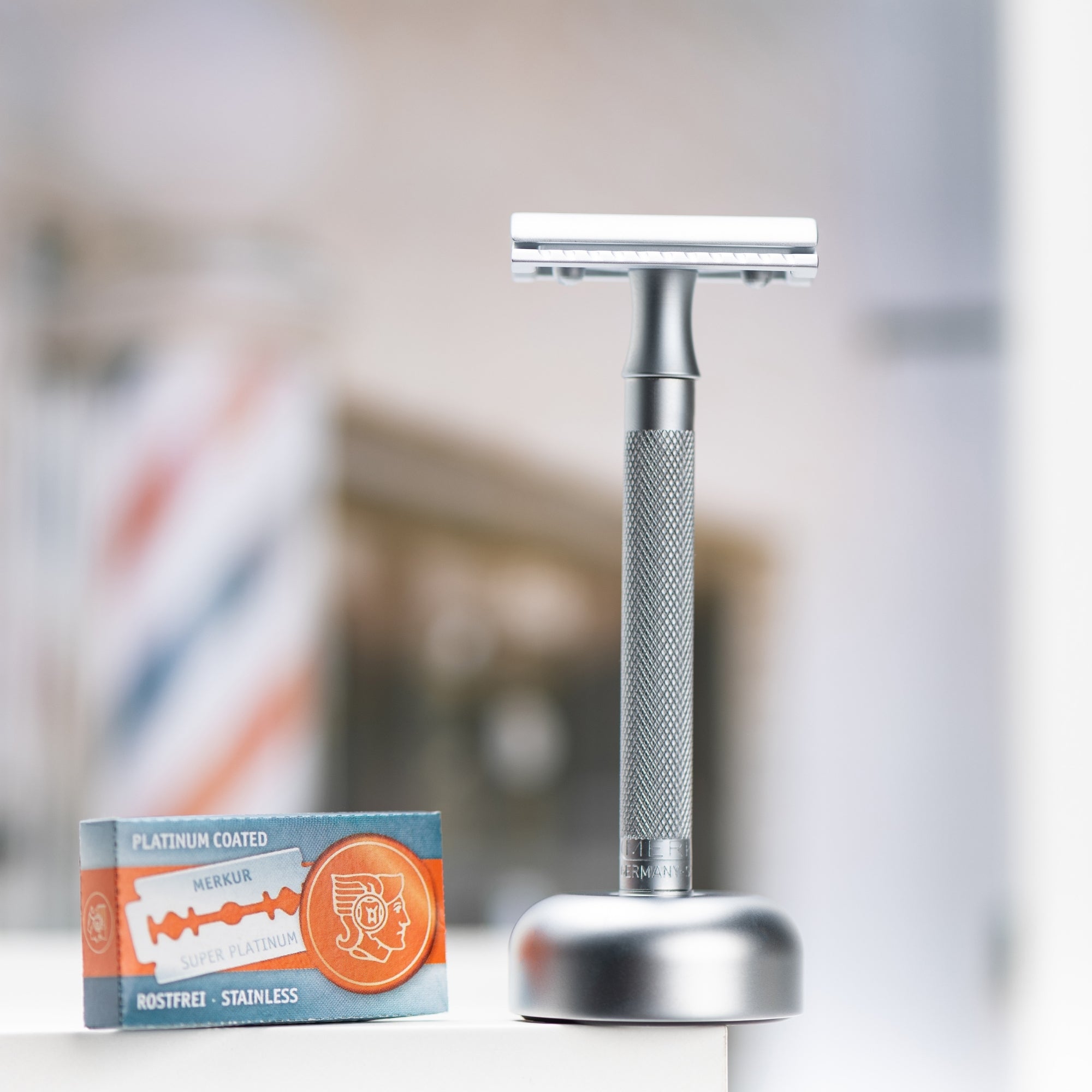 MERKUR 2281 Razor Set with Stand & Blades in Matte Chrome Finish - BarberSupplies Canada