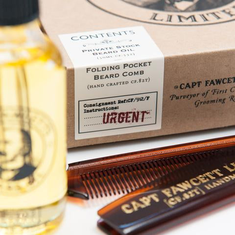 Ensemble-cadeau d'huile de barbe et de peigne à barbe du capitaine Fawcett (stock privé)